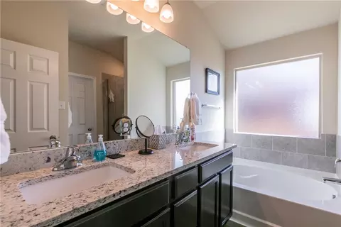 2805 Brosnan Rd, Lorena, TX 76655 photo 15
