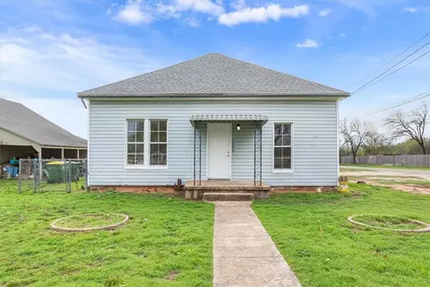 1000 Reagan St N, West, TX 76691