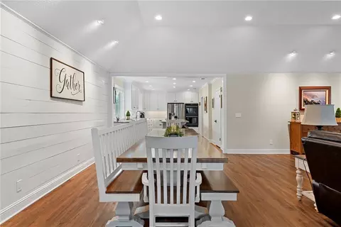 Dining - 534 Mcgregor South Loop, Mcgregor, TX 76657 photo 1 of 2