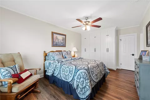 Bedroom - 534 Mcgregor South Loop, Mcgregor, TX 76657 photo 2 of 6