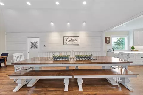 Dining - 534 Mcgregor South Loop, Mcgregor, TX 76657 photo 2 of 2