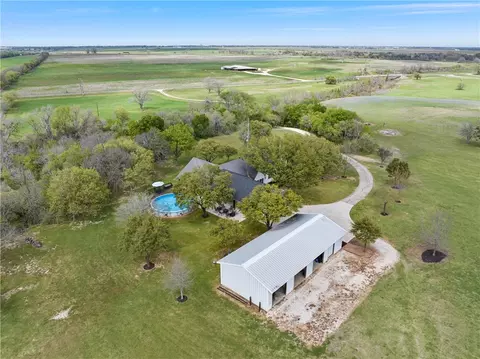 View/Area - 534 Mcgregor South Loop, Mcgregor, TX 76657 photo 5 of 6