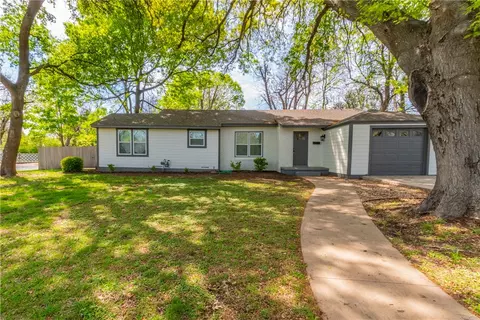 800 N 43rd St, Waco, TX 76710