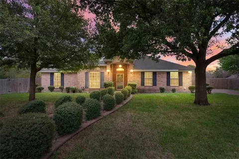 708 Durango Cir, Hewitt, TX 76643