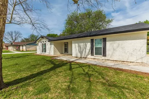 412 E Spring Valley Rd, Hewitt, TX 76643 photo 7