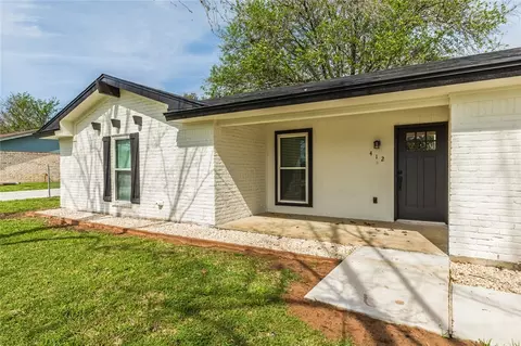 412 E Spring Valley Rd, Hewitt, TX 76643 photo 8