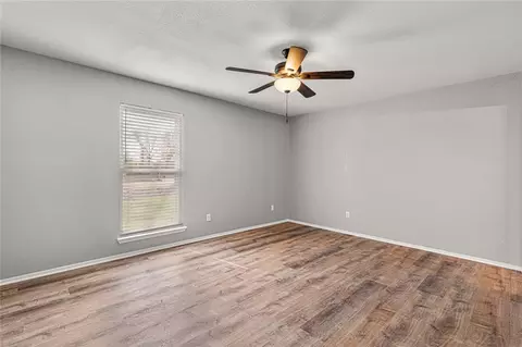 412 E Spring Valley Rd, Hewitt, TX 76643 photo 32