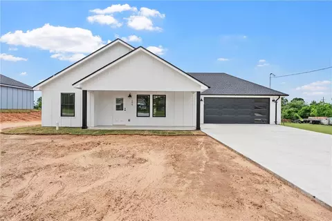 104 Rolinata St, Riesel, TX 76682