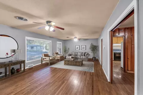 4301 22nd St, Waco, TX 76708 photo 4