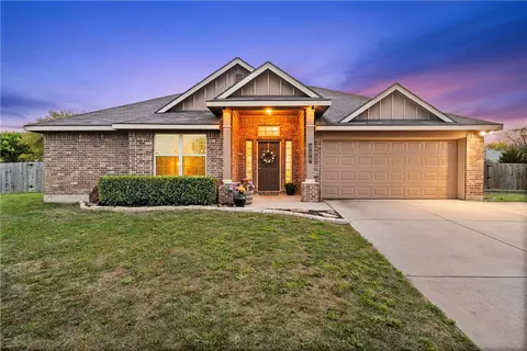 329 Milky Way, Bruceville, TX 76630