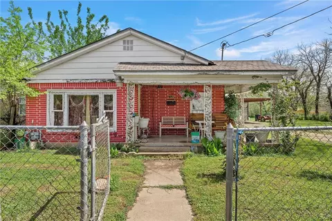 1125 Congress St, Waco, TX 76704