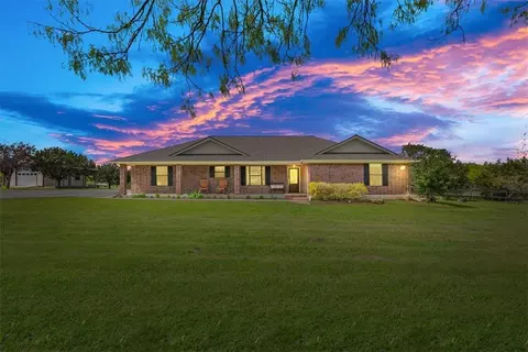 417 Fern Valley Rd, Waco, TX 76708