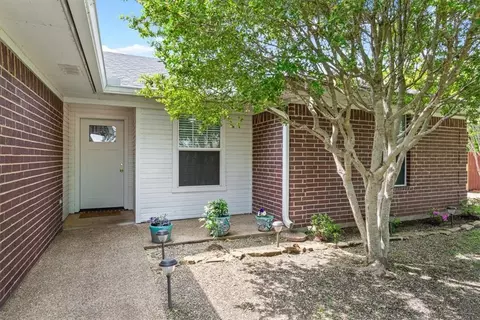 10420 Marigold Ln, Waco, TX 76708 photo 2