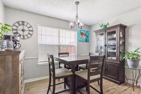 10420 Marigold Ln, Waco, TX 76708 photo 6