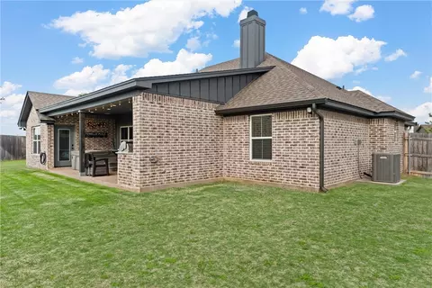 907 Heriot Ct, Mcgregor, TX 76657 photo 33