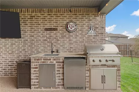 907 Heriot Ct, Mcgregor, TX 76657 photo 30