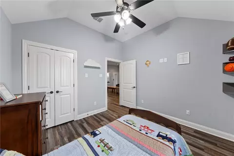 907 Heriot Ct, Mcgregor, TX 76657 photo 16