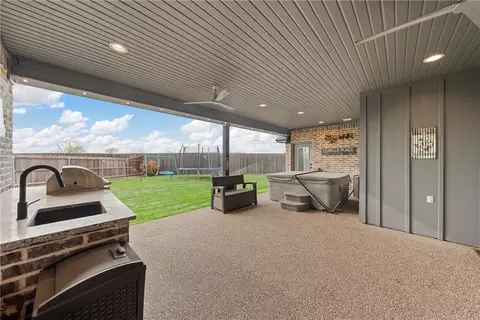 907 Heriot Ct, Mcgregor, TX 76657 photo 36