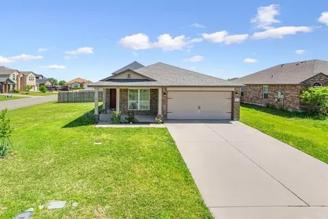 9985 Desperado Dr, Waco, TX 76708 photo 2