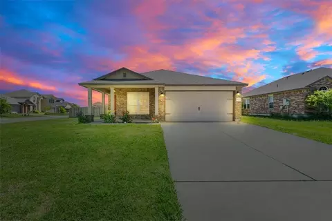 9985 Desperado Dr, Waco, TX 76708