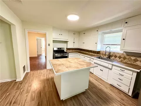 3520 N 27th St, Waco, TX 76708 photo 12