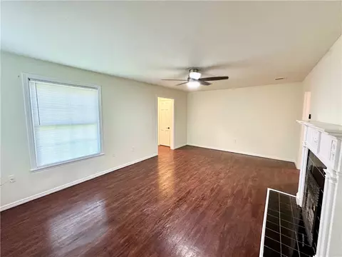 3520 N 27th St, Waco, TX 76708 photo 6