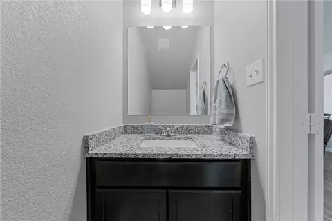 10221 Omni Dr, Waco, TX 76708 photo 14