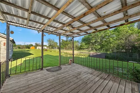 406 Eagle Dr, Eddy, TX 76524 photo 12