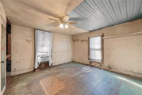 406 Eagle Dr, Eddy, TX 76524 photo 11