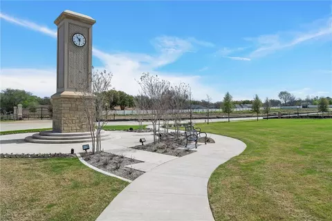 33 Pinehurst Dr, Woodway, TX 76712