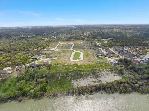 9 Pinehurst Dr, Woodway, TX 76712