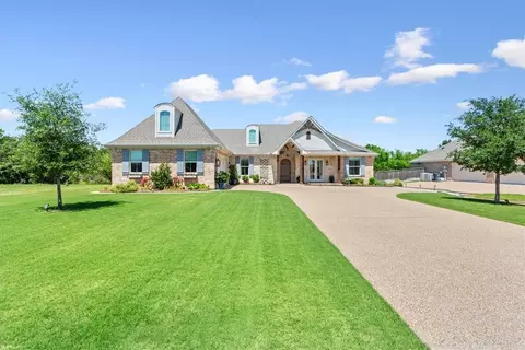 301 Jester Ln, Mcgregor, TX 76657