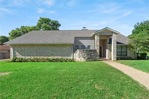 2812 Chimney Hill Dr, Waco, TX 76708