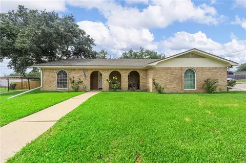 1813 Ocampo Ln, Robinson, TX 76706