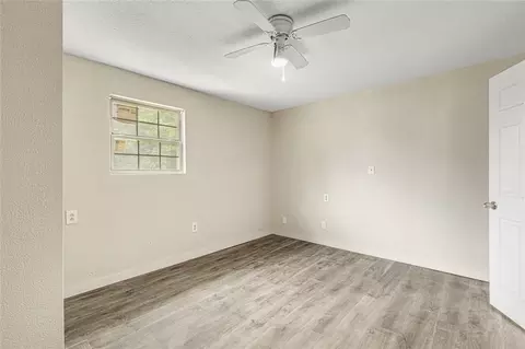 1133 E Henderson St, Cleburne, TX 76031 photo 16