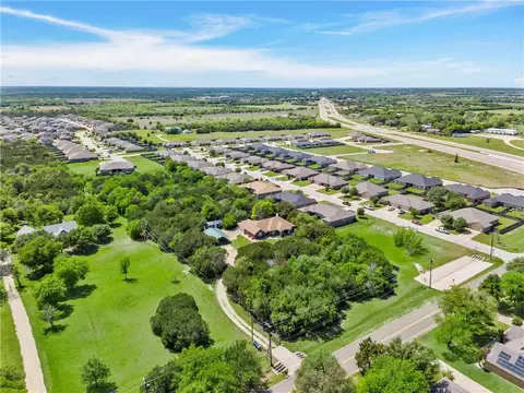 11214 Tree Lake Dr, Waco, TX 76708 photo 35