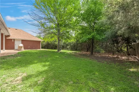 11214 Tree Lake Dr, Waco, TX 76708 photo 22