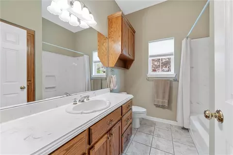 11214 Tree Lake Dr, Waco, TX 76708 photo 17