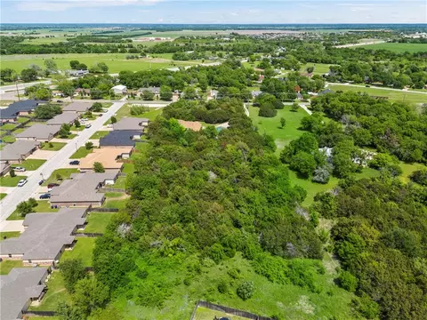 11214 Tree Lake Dr, Waco, TX 76708 photo 39