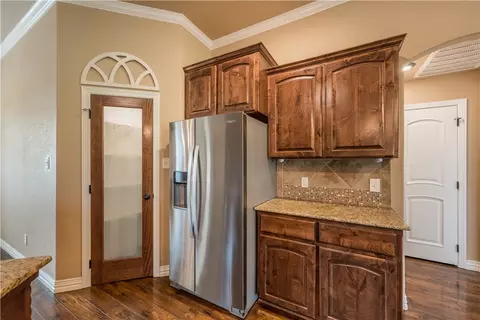 160 Ralynn Dr, Lorena, TX 76655 photo 9