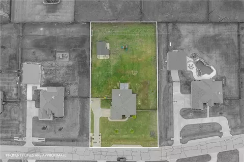 160 Ralynn Dr, Lorena, TX 76655 photo 3