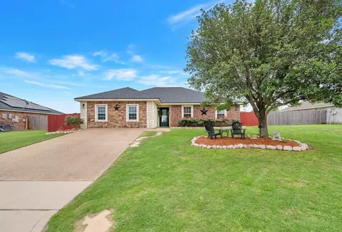 2028 Red Sage Dr, Waco, TX 76708
