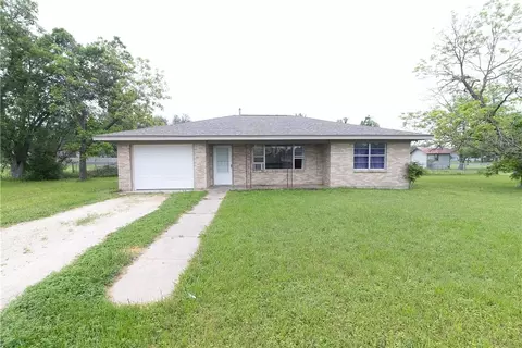 415 E Ave E Ave, Rosebud, TX 76570