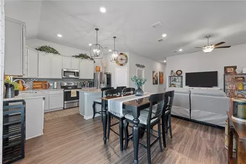 10205 Driskill Dr, Waco, TX 76708 photo 9