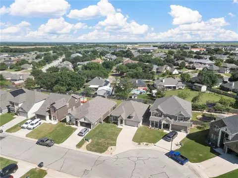 10205 Driskill Dr, Waco, TX 76708 photo 31