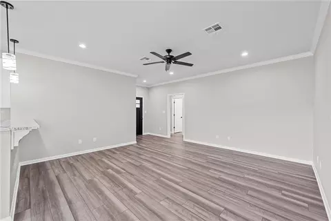 202 Johnson St, Mcgregor, TX 76657 photo 7