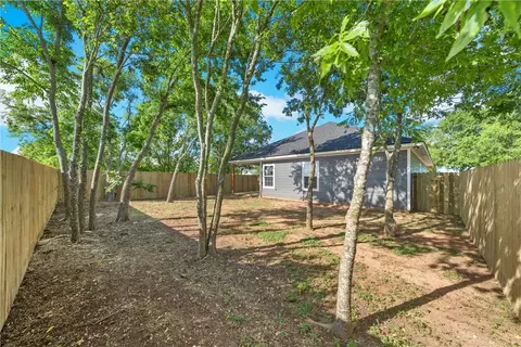202 Johnson St, Mcgregor, TX 76657 photo 20