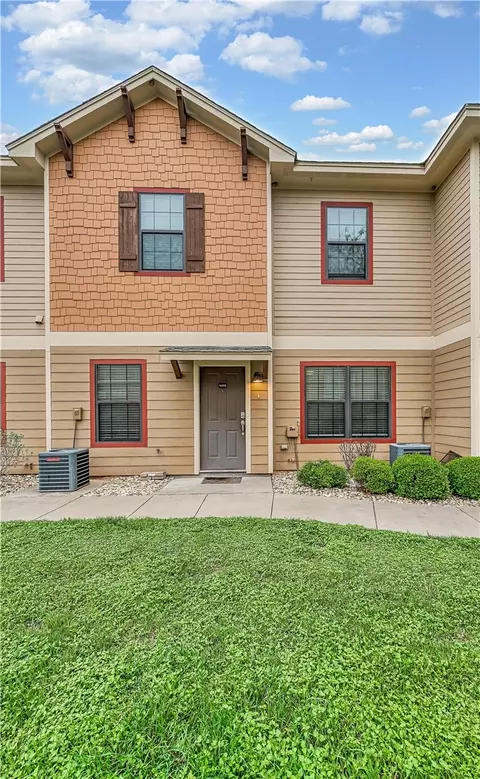 2410 S 2nd St #1375, Waco, TX 76706