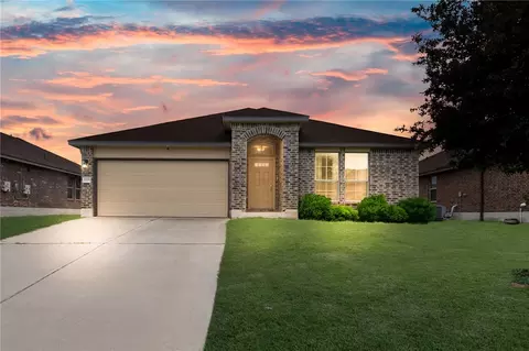 2705 Samson Dr, Lorena, TX 76655