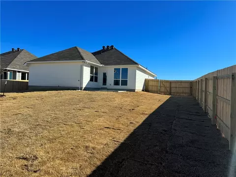 306 State Loop, Troy, TX 76579 photo 3